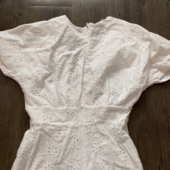 🌸Zara White Romper - Picture 4 of 5